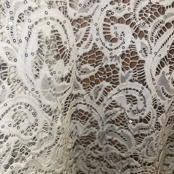 LACE BOLERO - Picture 3 of 6